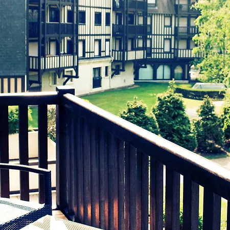 Mercure Centre Ξενοδοχείο 4*
